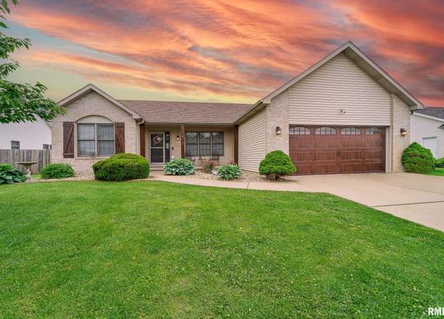 Property at 419 Brookside Glen Dr, Sherman, IL 62684-9450, 3 beds, 2 baths