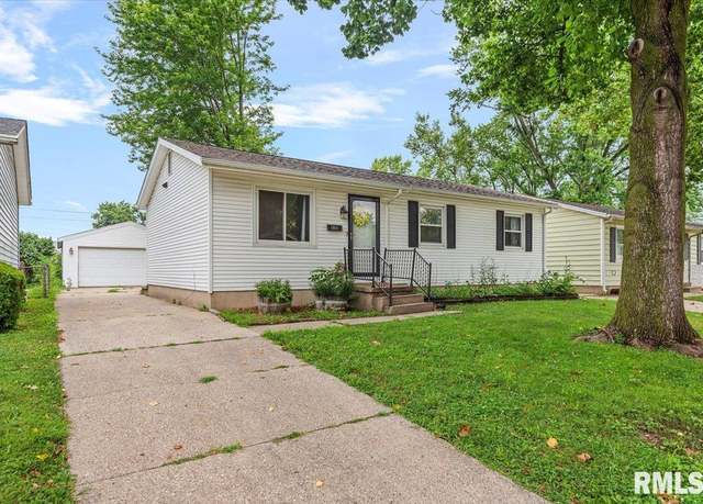 Property at 1811 Fairfield Dr, Springfield, IL 62702, 3 beds, 1 bath