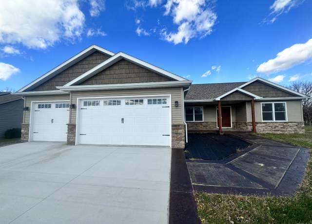 Property at 23442 Covered Bridge Rd, Athens, IL 62703, 4 beds, 3 baths