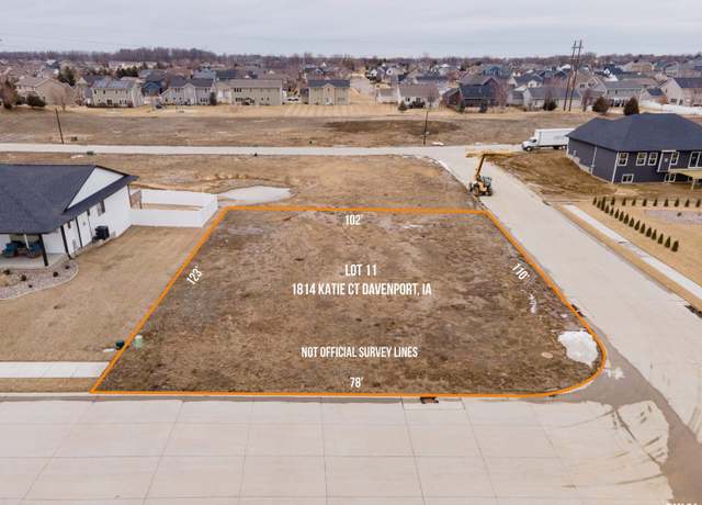 Property at 1814 Katie Ct, Davenport, IA 52807