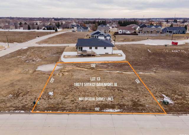 Property at 1807 E 59th Ct, Davenport, IA 52807