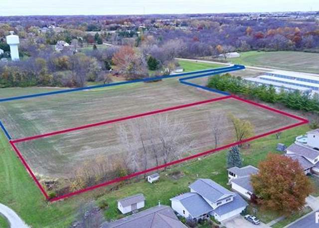 Property at 1901 Mar Vista Dr, Washington, IL 61571