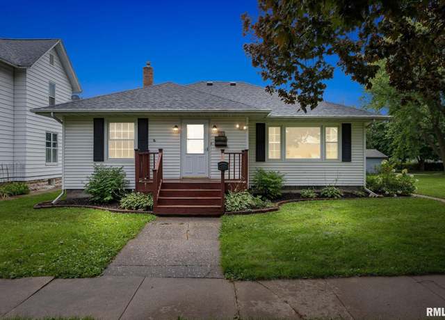 Property at 306 Mulberry St, Tipton, IA 52772, 2 beds, 2 baths