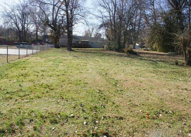 Property at 508 W 12th St, Metropolis, IL 62960