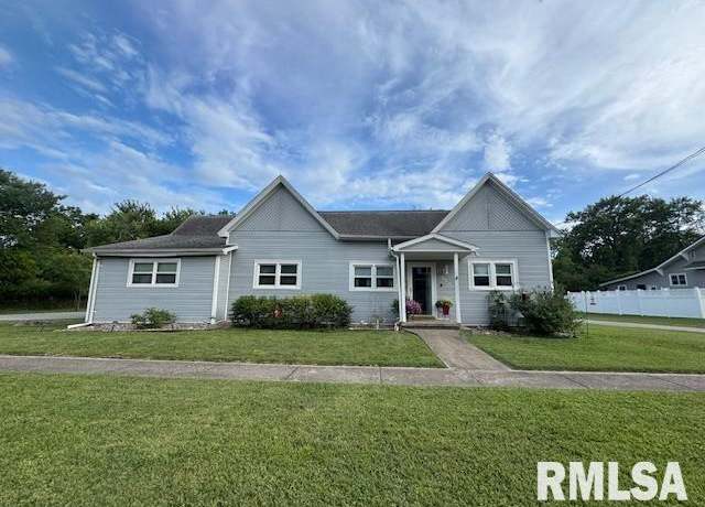 Property at 303 Elles Ave, Carterville, IL 62918, 3 beds, 2 baths