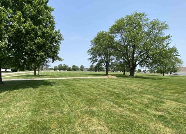 Property at 1009 Candy Ln, Macomb, IL 61455