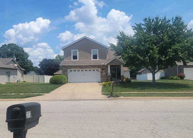 Property at 212 Sandyshores Dr, Chillicothe, IL 61523, 3 beds, 3.5 baths