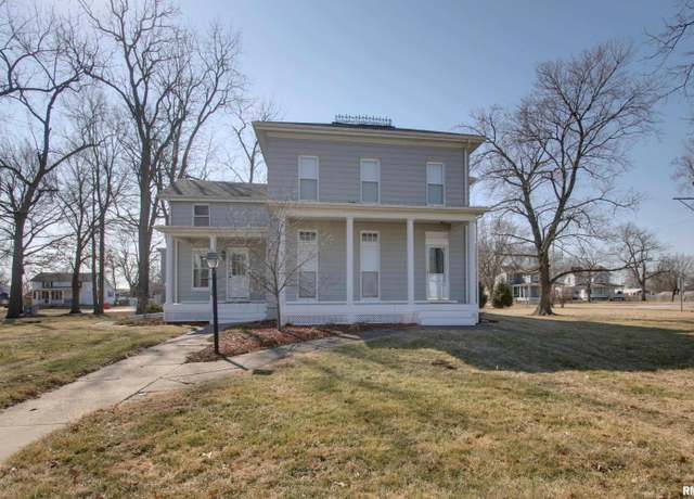 Property at 208 E South St, Mendon, IL 62351, 5 beds, 1 bath