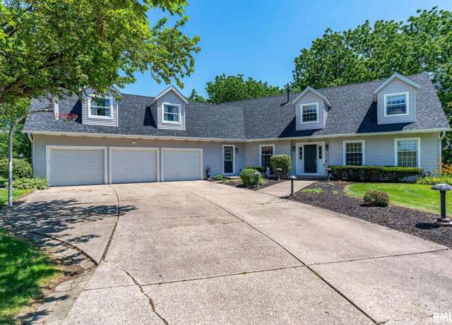 Property at 4932 Torrey Pines Ct, Davenport, IA 52807, 5 beds, 3.5 baths
