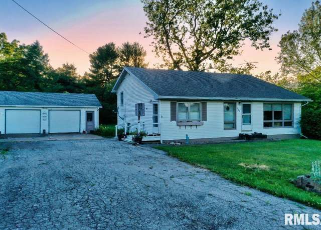 Property at 742 Highway 94, Aledo, IL 61231, 3 beds, 2 baths
