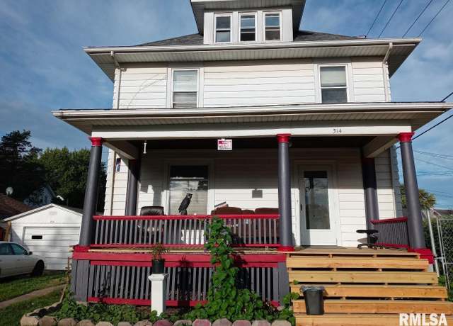 Property at 314 S 6th St, Clinton, IA 52732, 4 beds, 2 baths