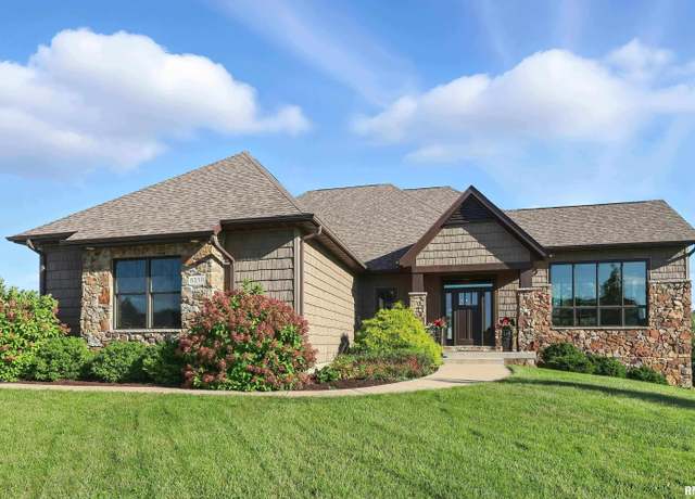 Property at 6239 Morgan Ct, Bettendorf, IA 52722, 4 beds, 3.5 baths