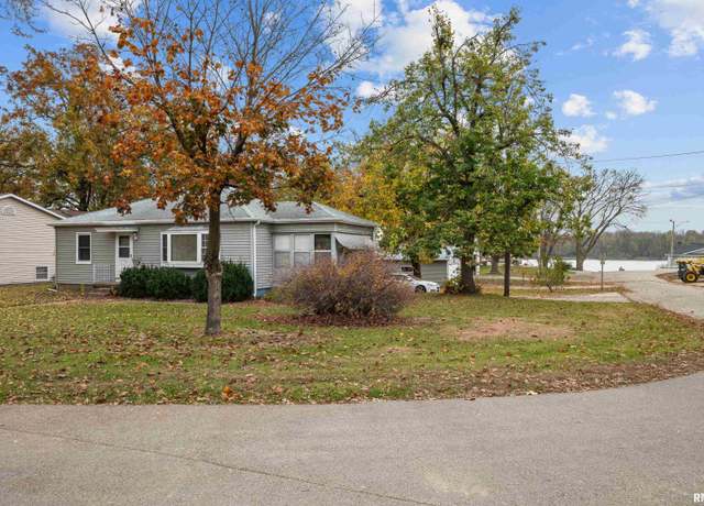 Property at 519 2nd St, Camanche, IA 52730, 3 beds, 1 bath