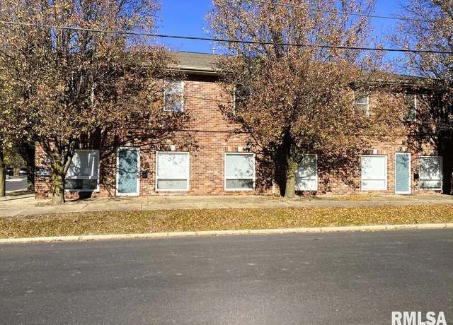 Property at 919 W Windom St, Peoria, IL 61606, 10 beds, 8 baths
