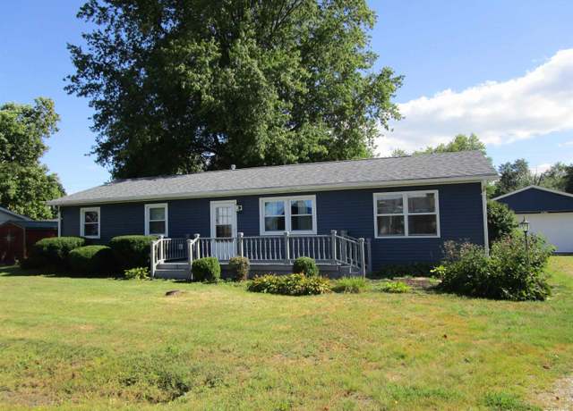 Property at 106 Cottage Ln, Murrayville, IL 62668, 3 beds, 2 baths
