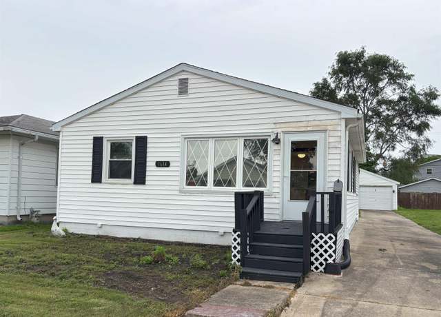 Property at 1614 E Converse Ave, Springfield, IL 62702, 2 beds, 1 bath