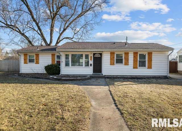 Property at 2838 38th Ave, Rock Island, IL 61201, 2 beds, 1 bath