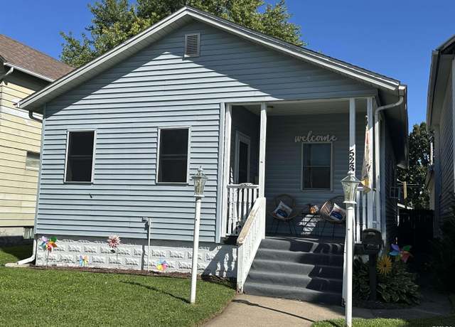 Property at 528 2nd Avenue South, Clinton, IA 52732, 2 beds, 2 baths
