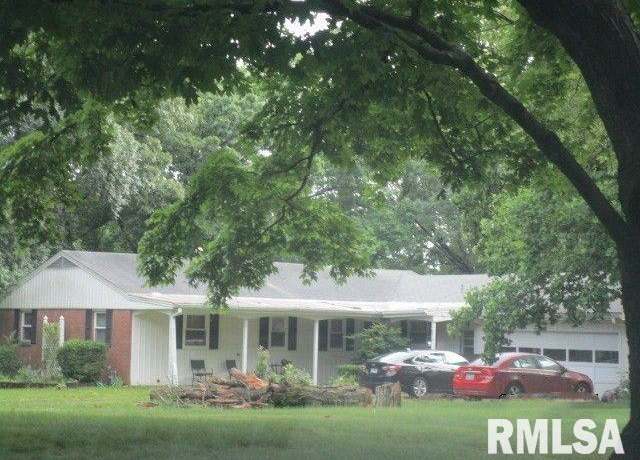 Property at 275 E Redbud Dr, East Peoria, IL 61611, 3 beds, 2 baths