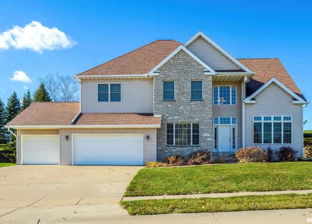 Property at 6126 Emery Ct, Bettendorf, IA 52722, 4 beds, 3.5 baths