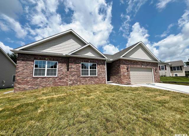 Property at 6935 N Brookstone Dr, Peoria, IL 61615, 3 beds, 2 baths