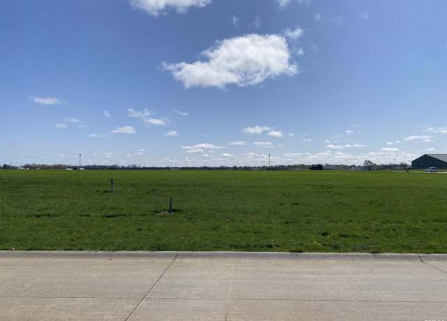 Property at 806 Book Ln, Geneseo, IL 61254