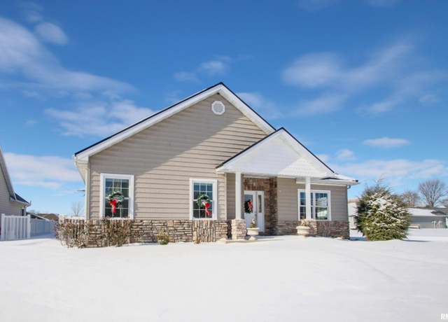 Property at 1529 Stone Creek Dr, Quincy, IL 62305, 4 beds, 3 baths