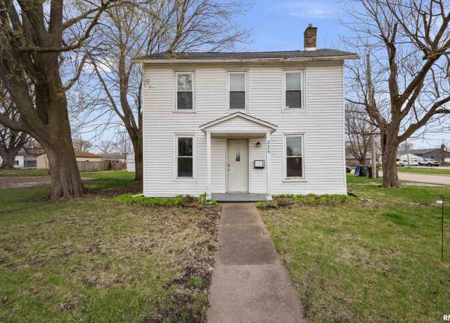 Property at 228 4th Avenue West, Milan, IL 61264, 3 beds, 1 bath