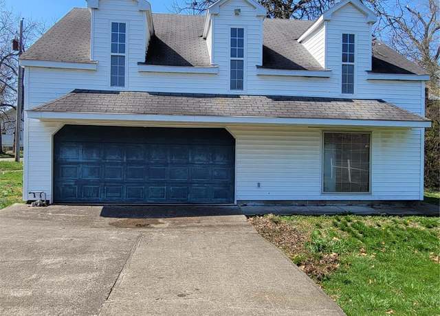 Property at 1 Crawford Ct, Paris, IL 61944, 5 beds, 2 baths