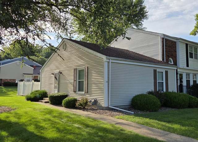 Property at 15 S Yorktown Rd, Macomb, IL 61455, 2 beds, 2 baths