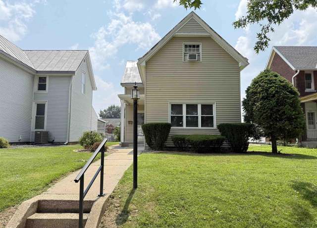Property at 1010 Madison St, Quincy, IL 62301, 2 beds, 1 bath