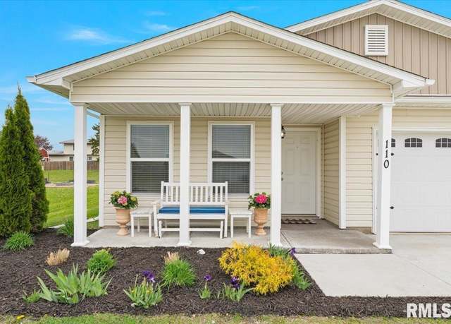 Property at 110 14th Ave, De Witt, IA 52742, 4 beds, 2 baths