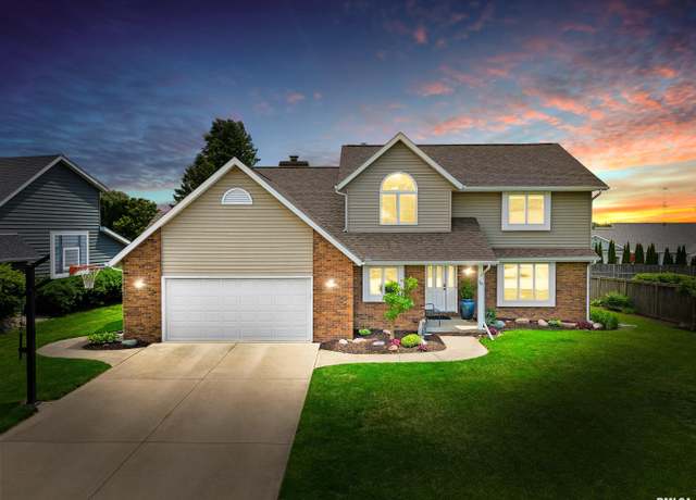 Property at 50 Lincoln Ct, Morton, IL 61550, 4 beds, 3.5 baths