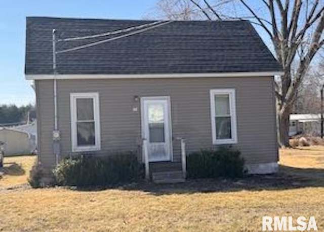 Property at 607 W Avenue Ave E, Lewistown, IL 61542, 3 beds, 1 bath