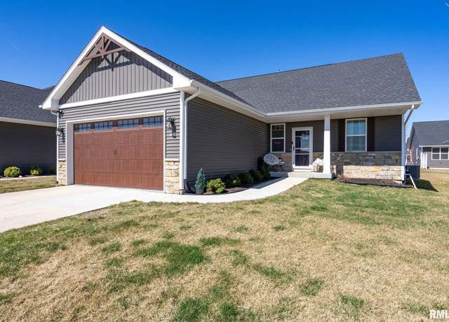Property at 3072 Charissa's Pl, Bettendorf, IA 52722, 4 beds, 3 baths