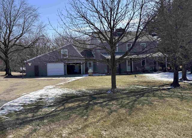 Property at 1776 N 2525 Rd E, Moweaqua, IL 62550, 3 beds, 2 baths
