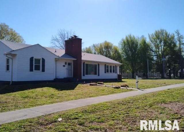 Property at 2810 Magnolia St, Cairo, IL 62914, 4 beds, 2 baths