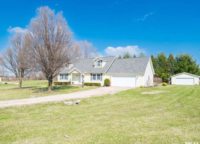 Property at 1126 N Quarry Rd, Trivoli, IL 61569, 4 beds, 3 baths