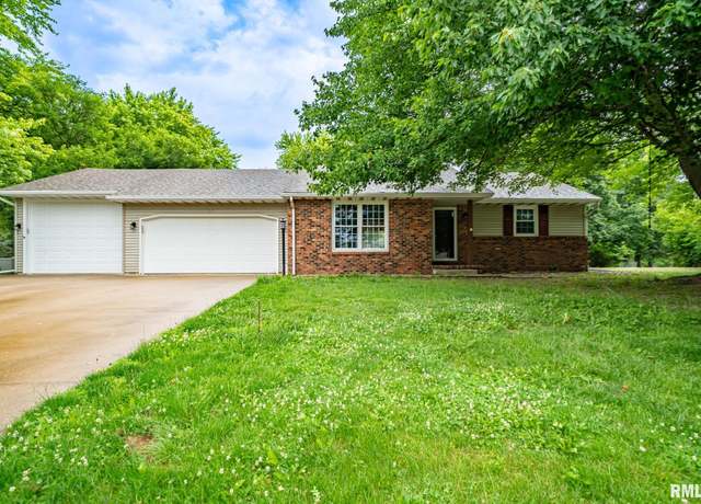 Property at 26530 Westlane Dr, Morton, IL 61550, 3 beds, 2 baths