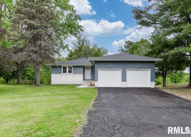 Property at 4305 W Redbud Dr, Peoria, IL 61604, 4 beds, 2 baths