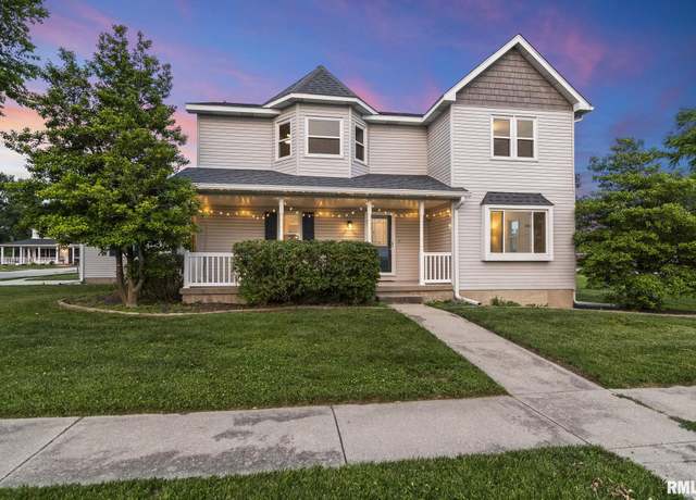 Property at 2 Charleston Ct, Chatham, IL 62629, 4 beds, 2.5 baths