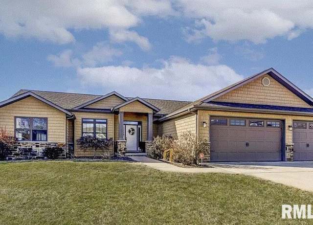 Property at 613 Orchard Ave, Chatham, IL 62629, 3 beds, 2 baths