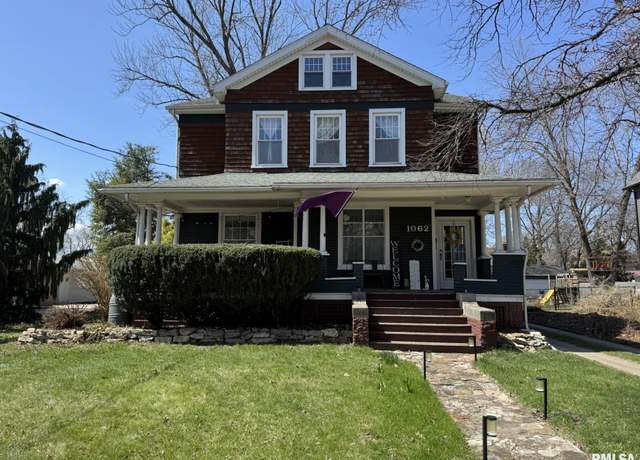Property at 1062 N Cherry St, Galesburg, IL 61401, 4 beds, 2 baths