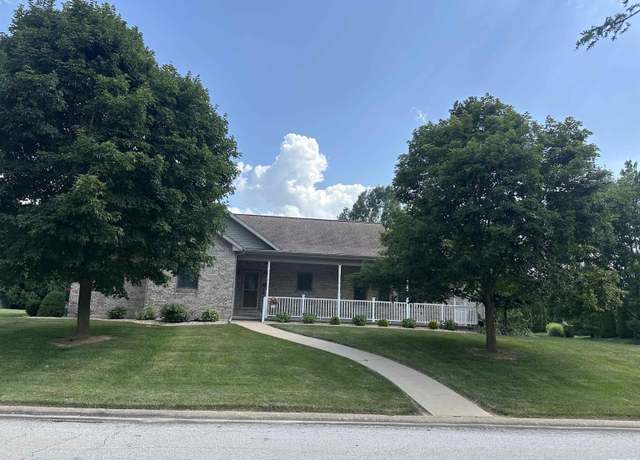 Property at 4004 Abbey Ridge St, Quincy, IL 62305, 3 beds, 2 baths
