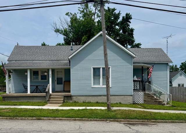 Property at 409 W Monroe St, Herrin, IL 62948, 2 beds, 1 bath