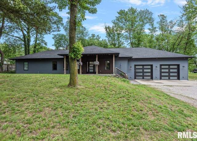 Property at 8090 State Route 29, Cantrall, IL 62625, 3 beds, 2.5 baths
