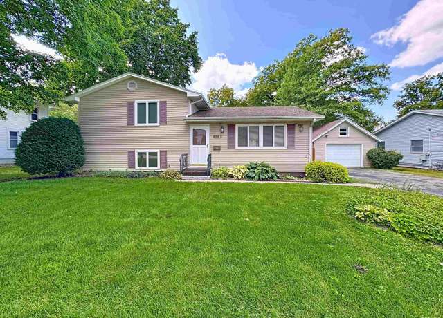 Property at 303 N West St, Cambridge, IL 61238-1036, 3 beds, 1.5 baths