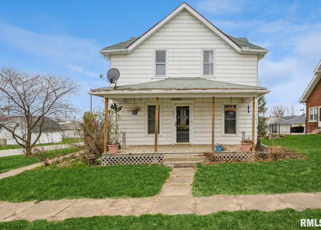 Property at 401 Jefferson Ave, Lowden, IA 52255, 4 beds, 1 bath