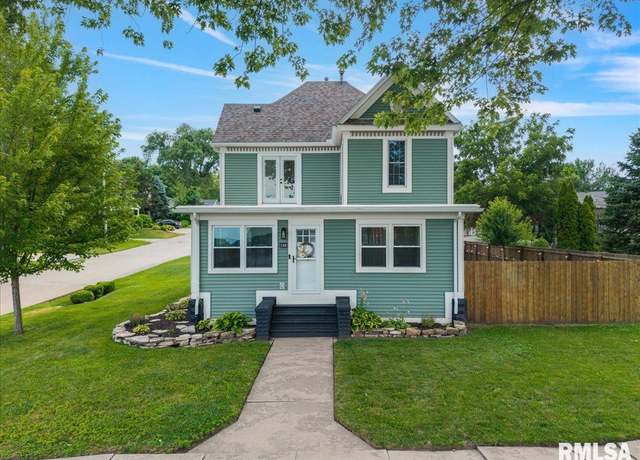 Property at 128 S 2nd St, Le Claire, IA 52753-7725, 4 beds, 1.5 baths