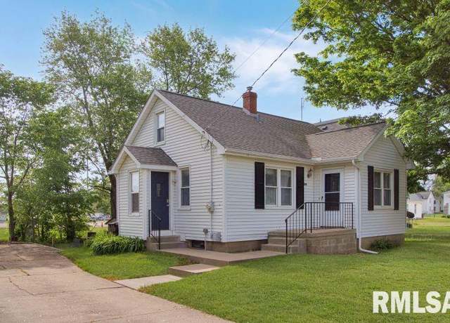 Property at 110 S Tremont Ave, Princeville, IL 61559, 3 beds, 1 bath